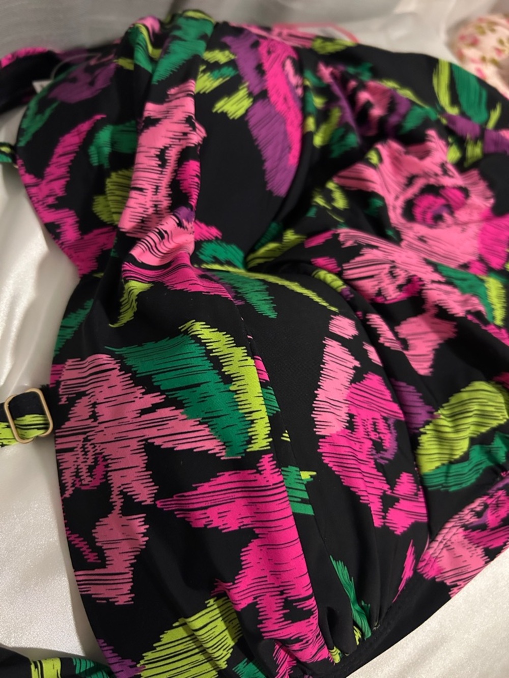 NEW! Betsey Johnson Floral Print Swim Suit 1 pc Swim Sz L - Picture 2 of 11